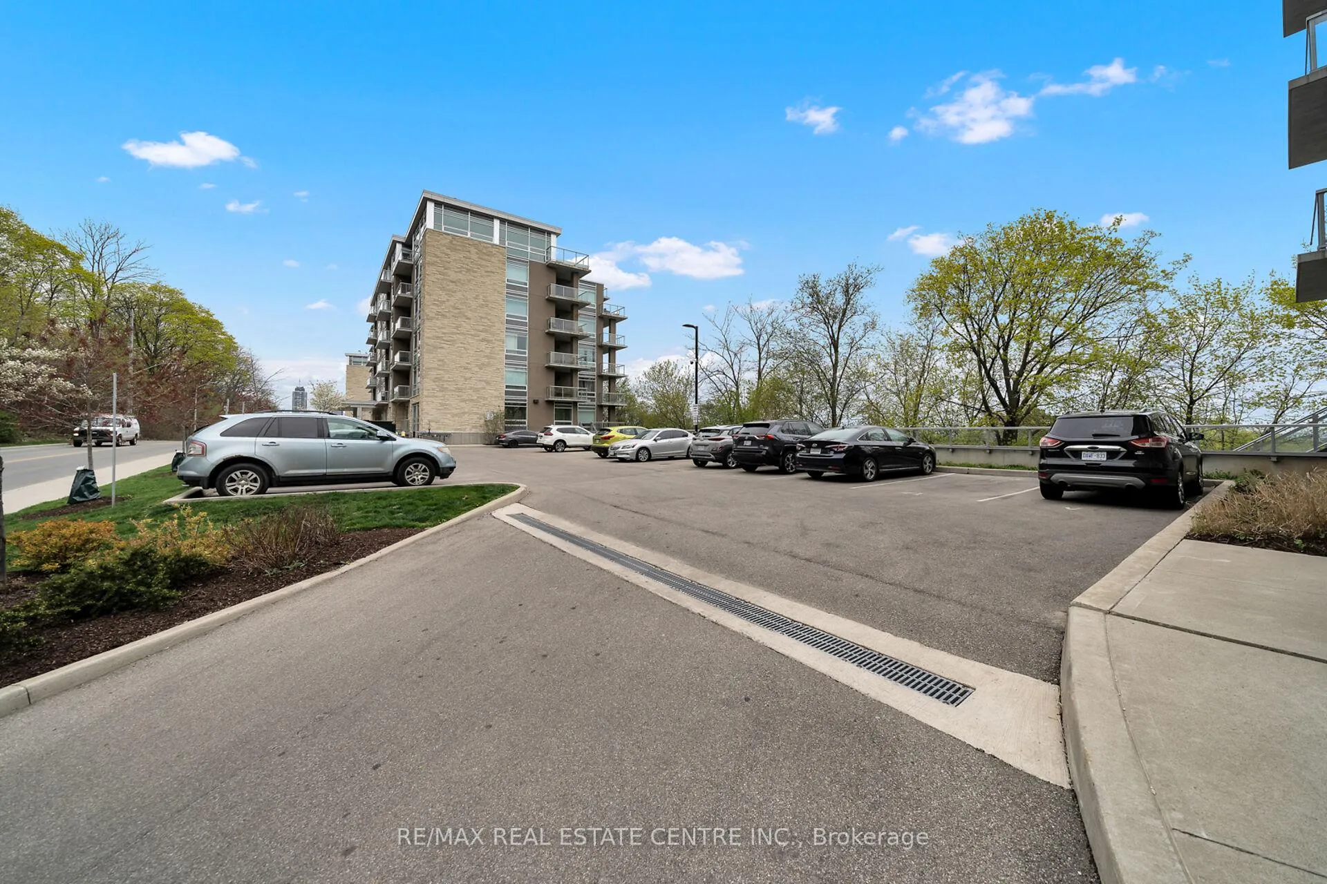 Photo 33 of Unit 305, 467 Charlton Avenue E, Hamilton, Stinson — HOMEH