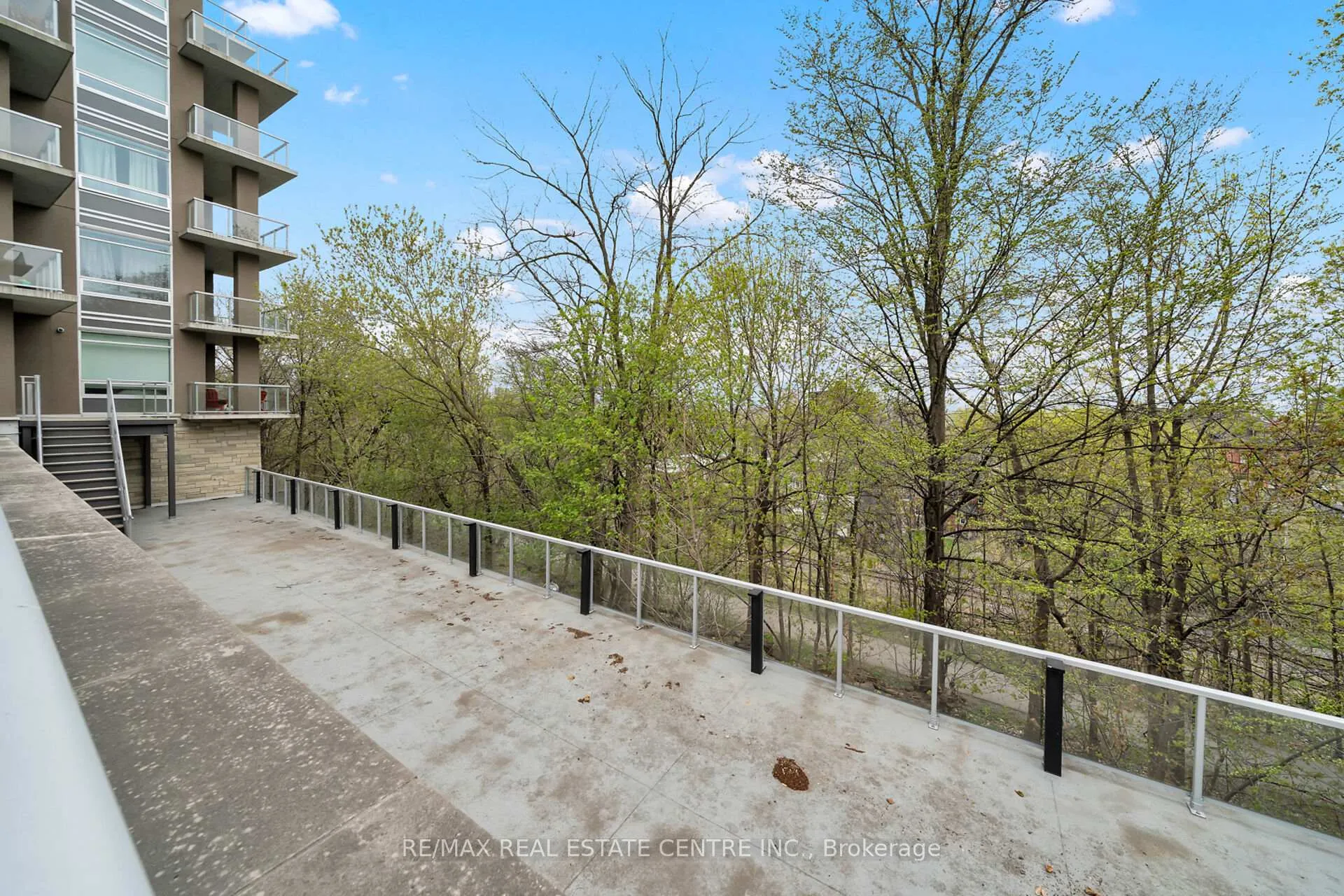 Photo 34 of Unit 305, 467 Charlton Avenue E, Hamilton, Stinson — HOMEH