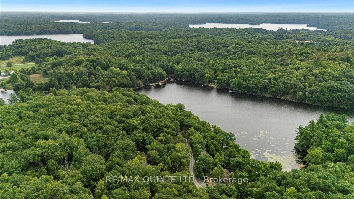 Photo 24 of 102 Attwood Lane, Frontenac, Frontenac South — HOMEH