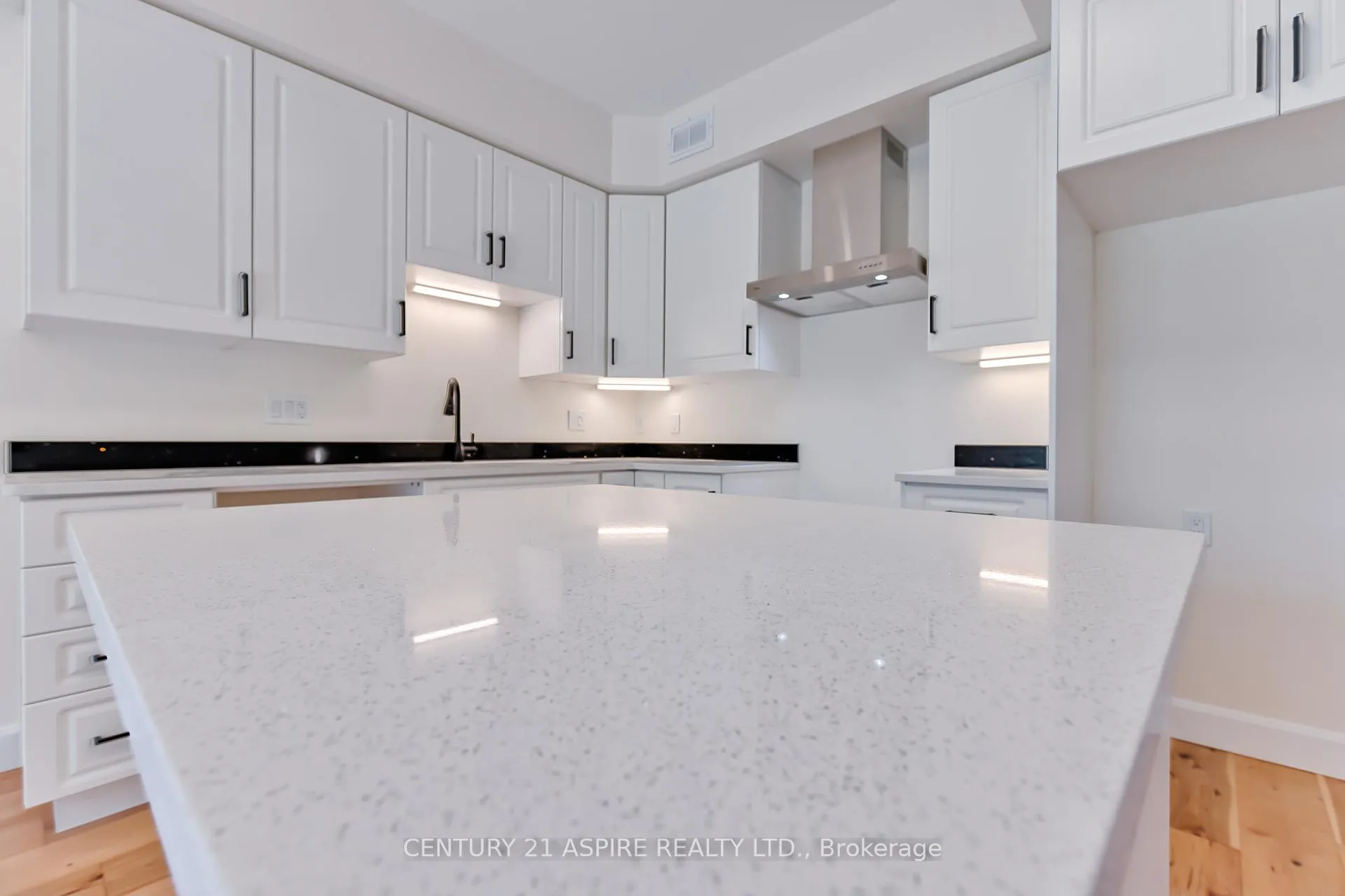 Photo 28 of 94B Frontenac Crescent, Deep River — HOMEH