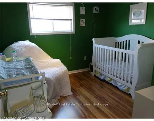 Photo 12 of 509 Westforest Trail, Kitchener — HOMEH