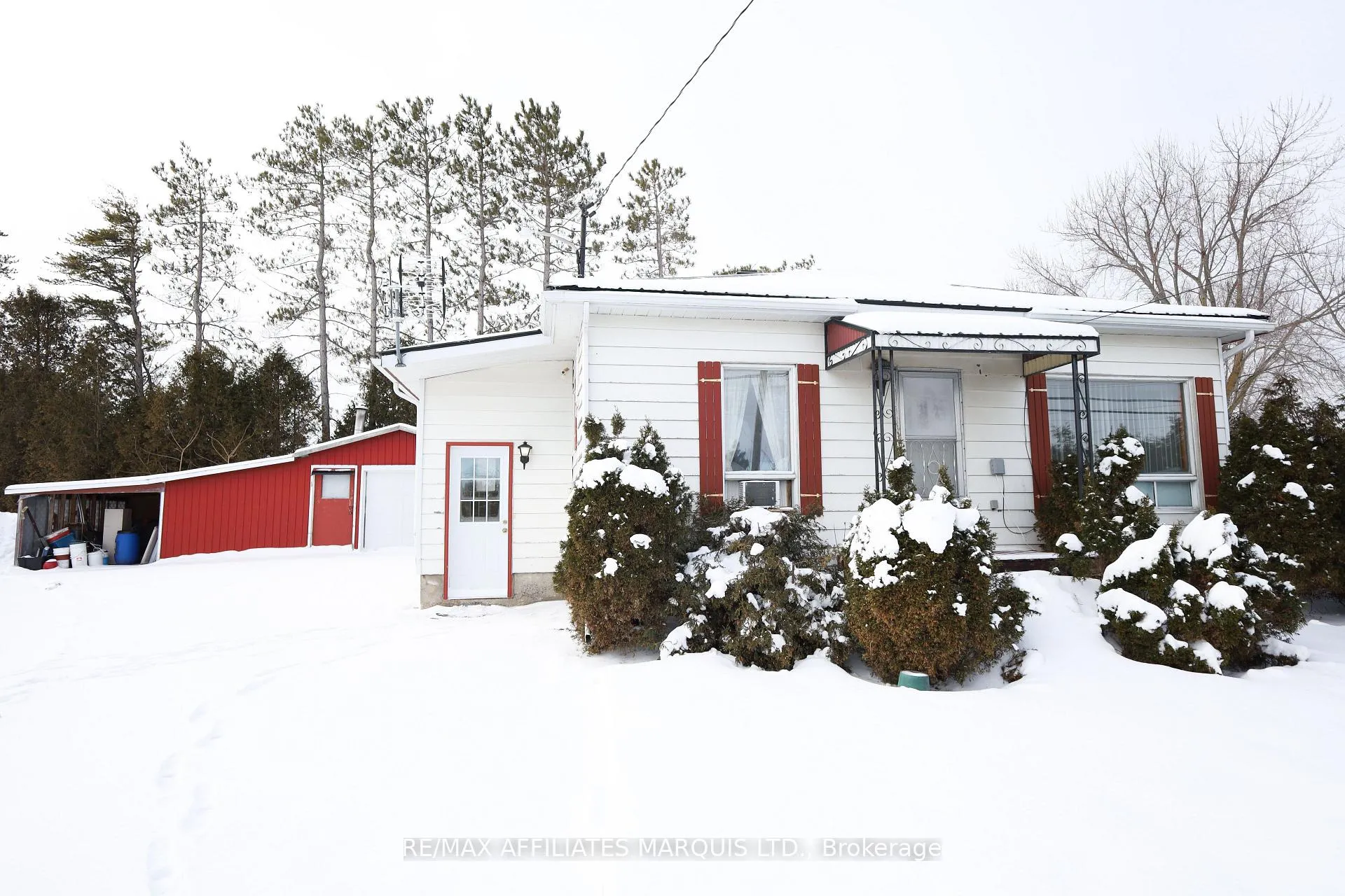 Front of 3030 County Road 34