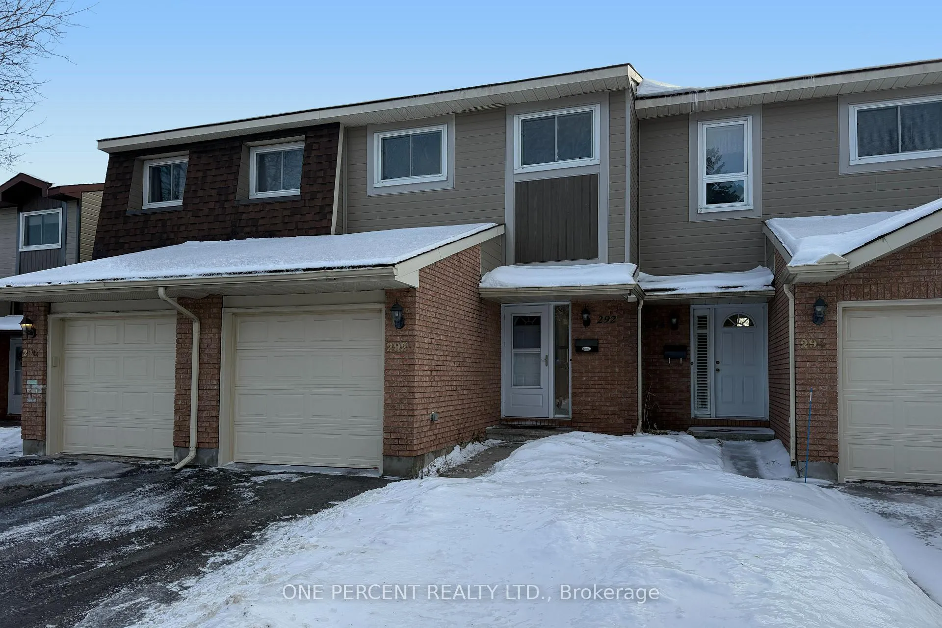 Photo 1 of 292 Temby Private, Ottawa, Hunt Club Park/Greenboro — HOMEH
