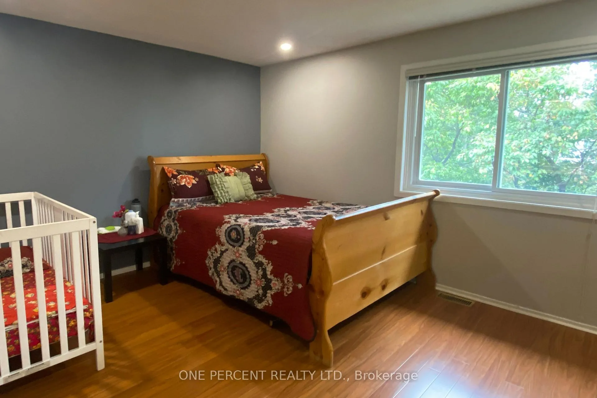 Photo 18 of 292 Temby Private, Ottawa, Hunt Club Park/Greenboro — HOMEH