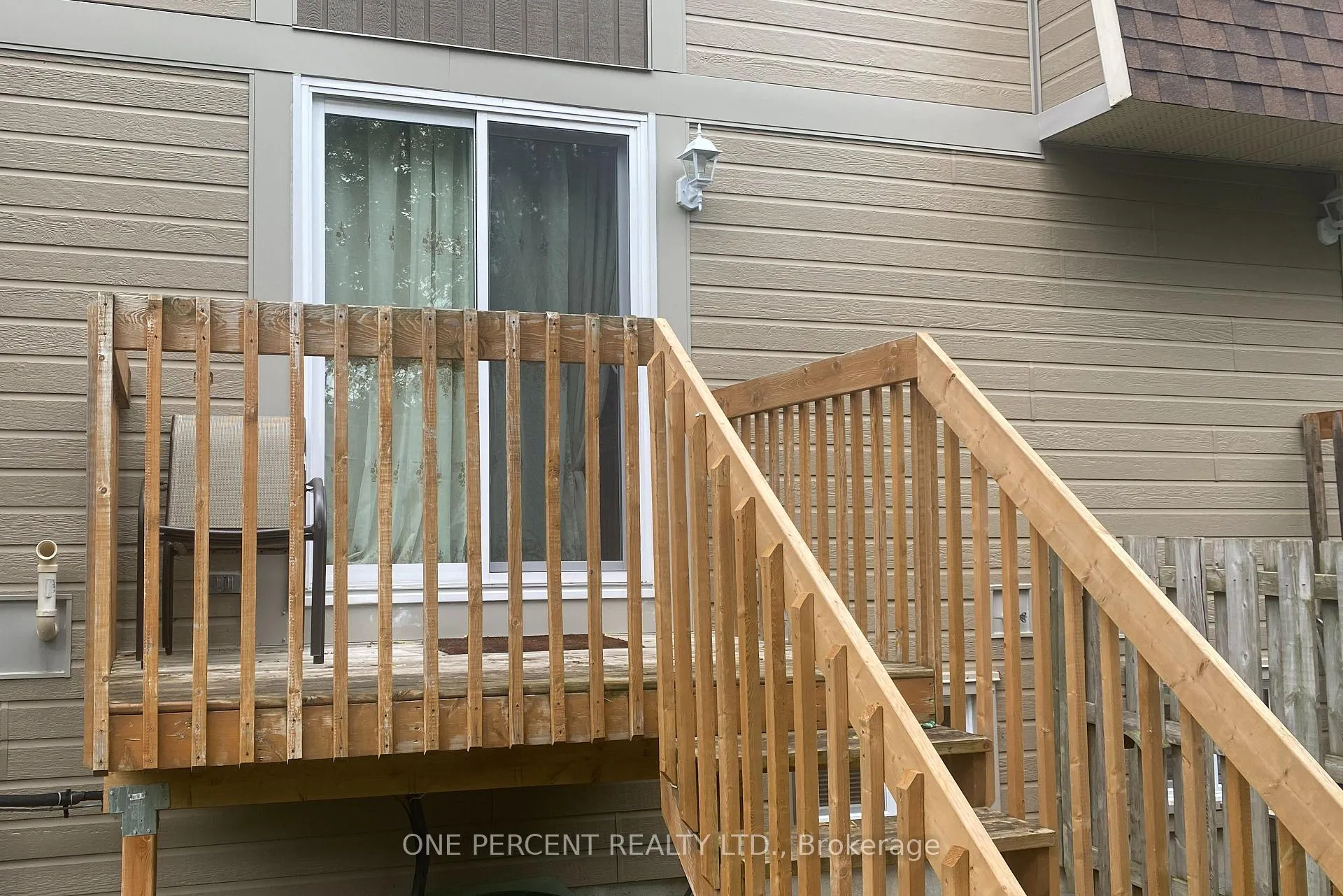 Photo 23 of 292 Temby Private, Ottawa, Hunt Club Park/Greenboro — HOMEH