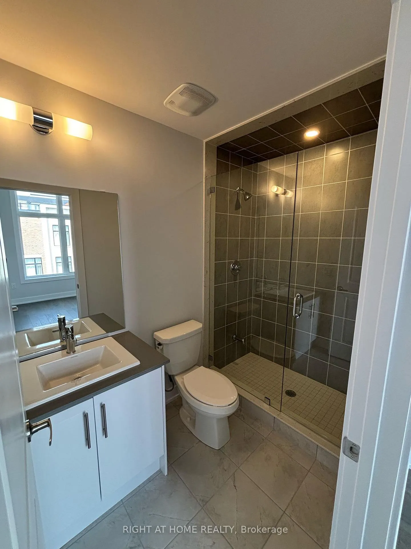 Photo 13 of Unit U228, 9570 Islington Avenue W, Vaughan, Sonoma Heights — HOMEH