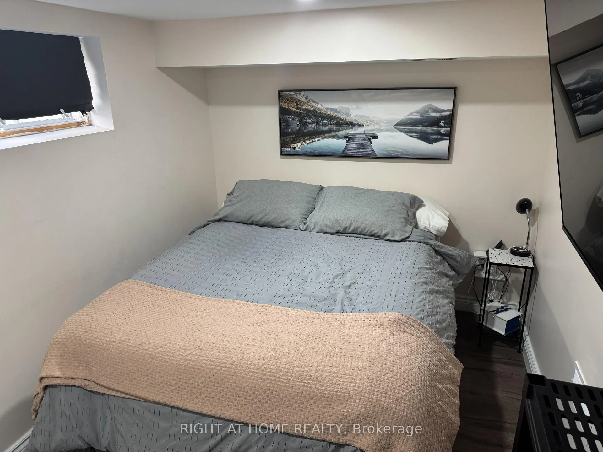 Photo 7 of Unit Apt B, 841 Reytan Boulevard, Pickering, Bay Ridges — HOMEH