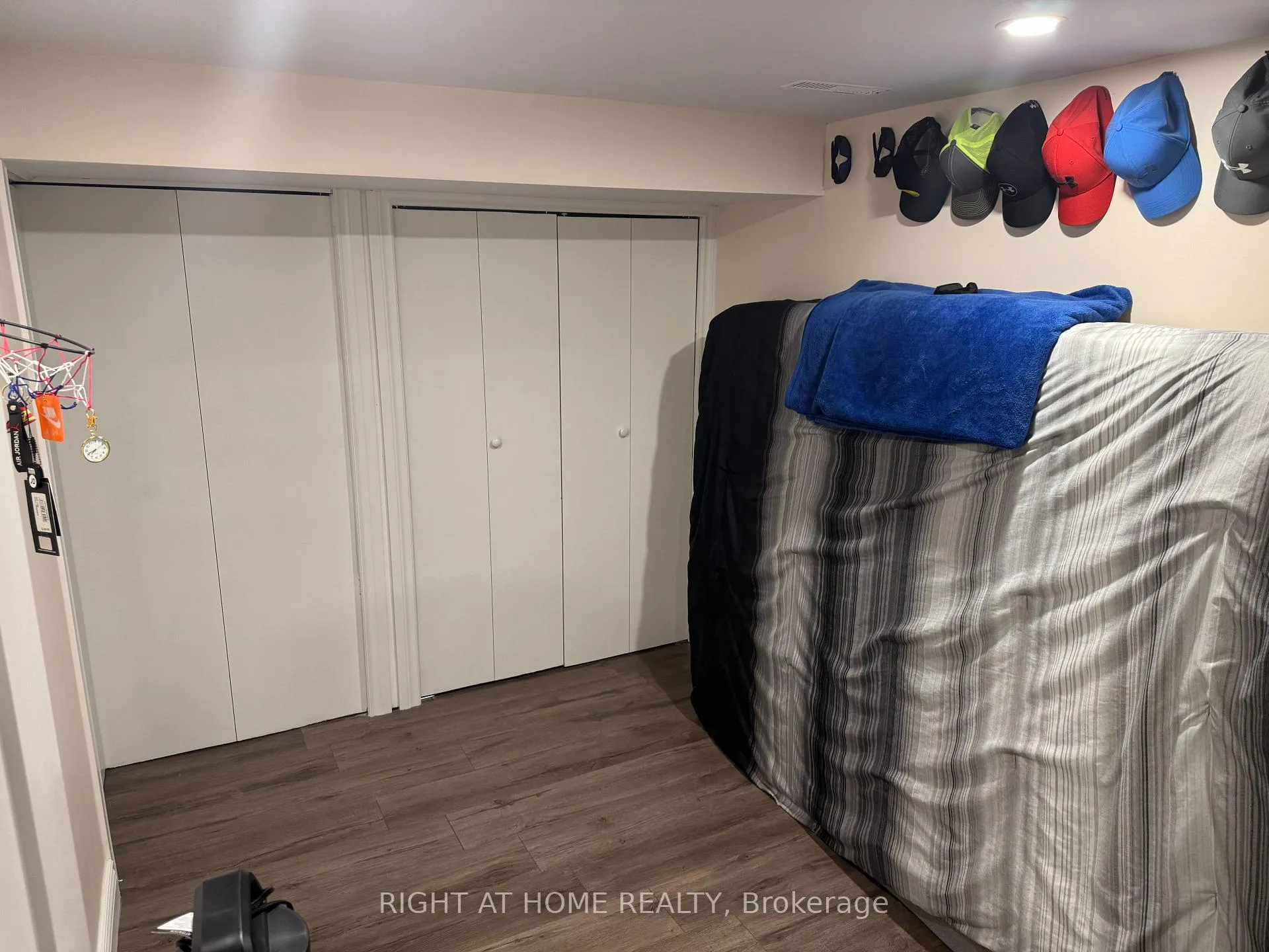 Photo 9 of Unit Apt B, 841 Reytan Boulevard, Pickering, Bay Ridges — HOMEH