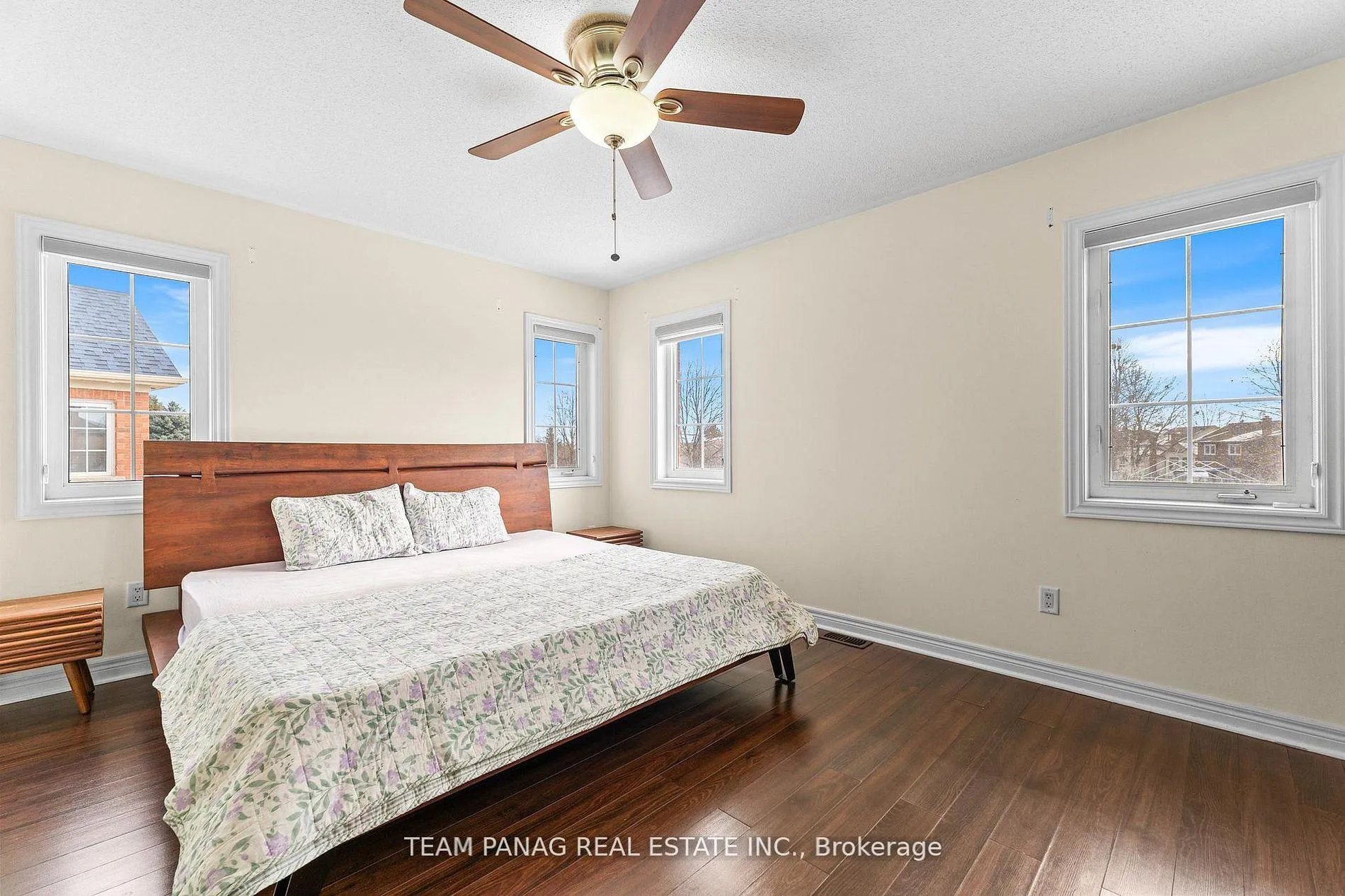 Photo 18 of 66 Tobermory Crescent, Brampton, Madoc — HOMEH