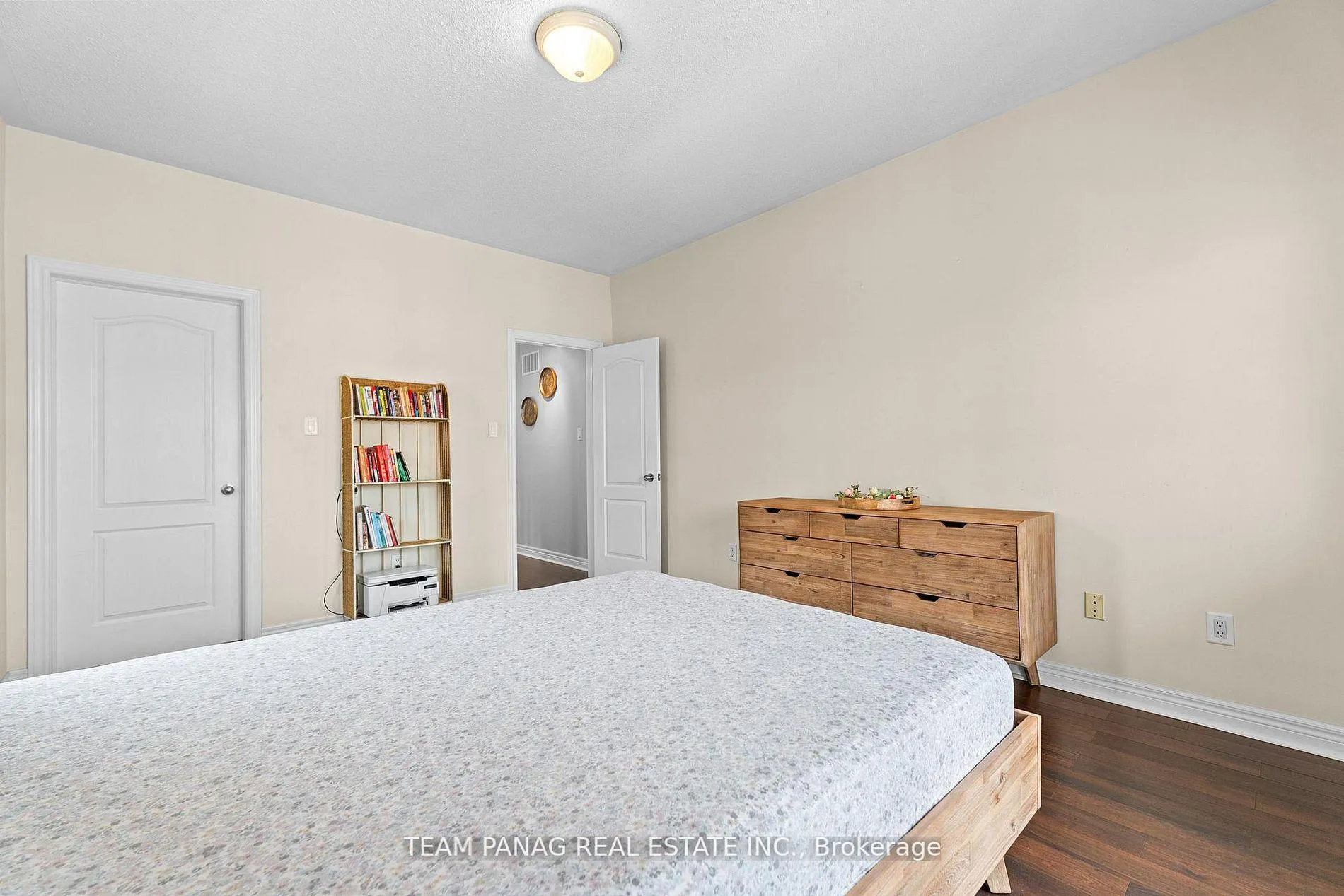 Photo 26 of 66 Tobermory Crescent, Brampton, Madoc — HOMEH