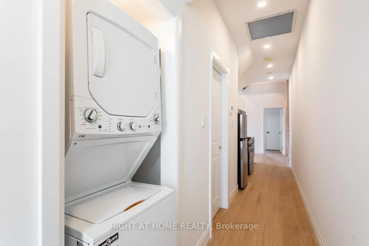 Photo 3 of Unit 3, 115 Catharine Street N, Hamilton, Beasley — HOMEH