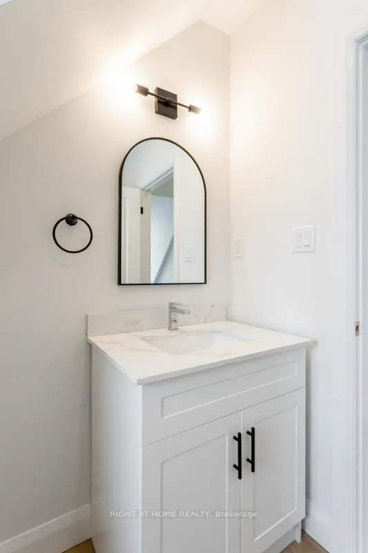 Photo 18 of Unit 3, 115 Catharine Street N, Hamilton, Beasley — HOMEH