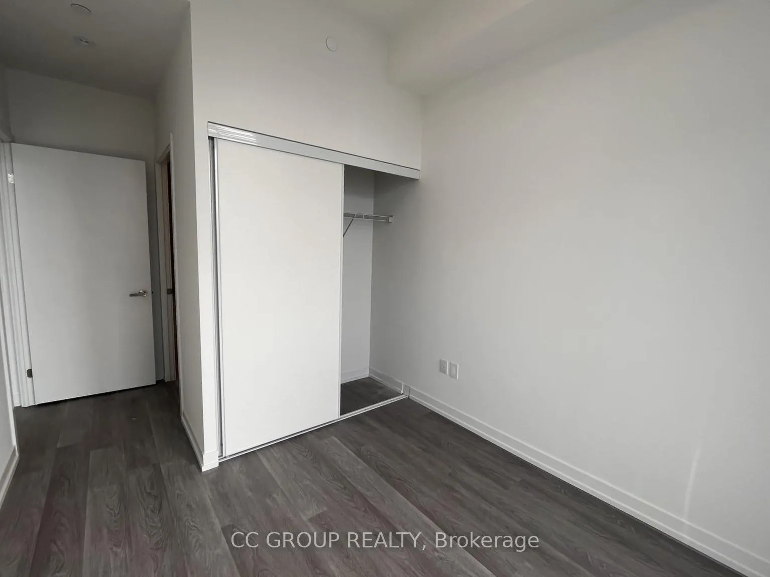 Photo 6 of Unit 7012, 55 Cooper Street, Toronto, Waterfront Communities — HOMEH