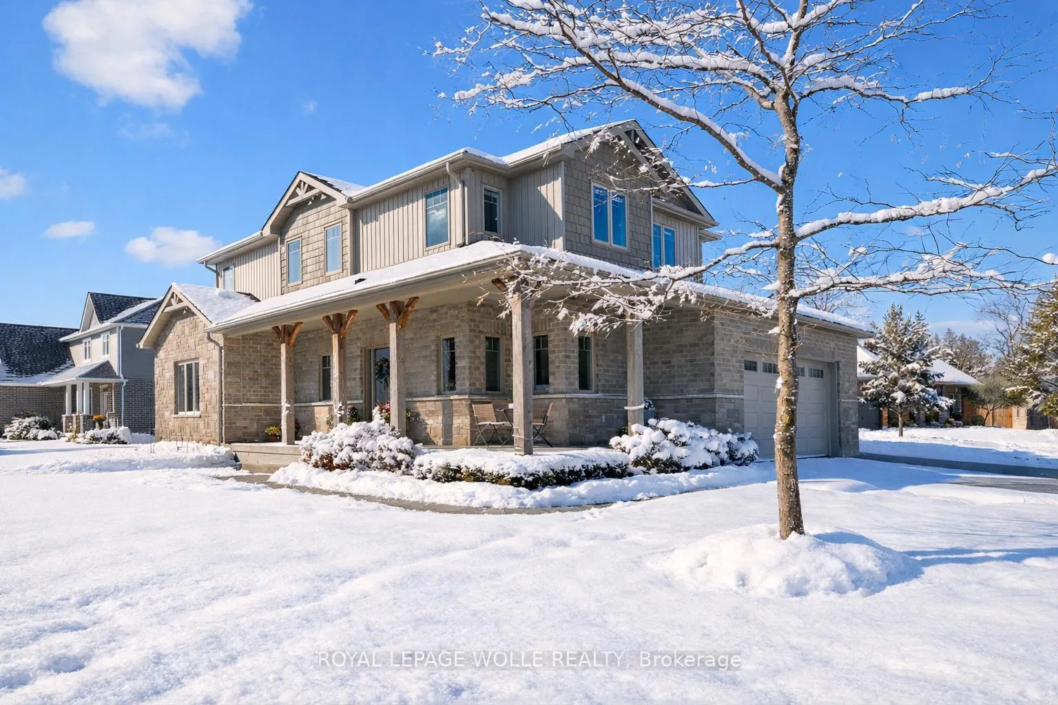 Front of 8 Griffith Court