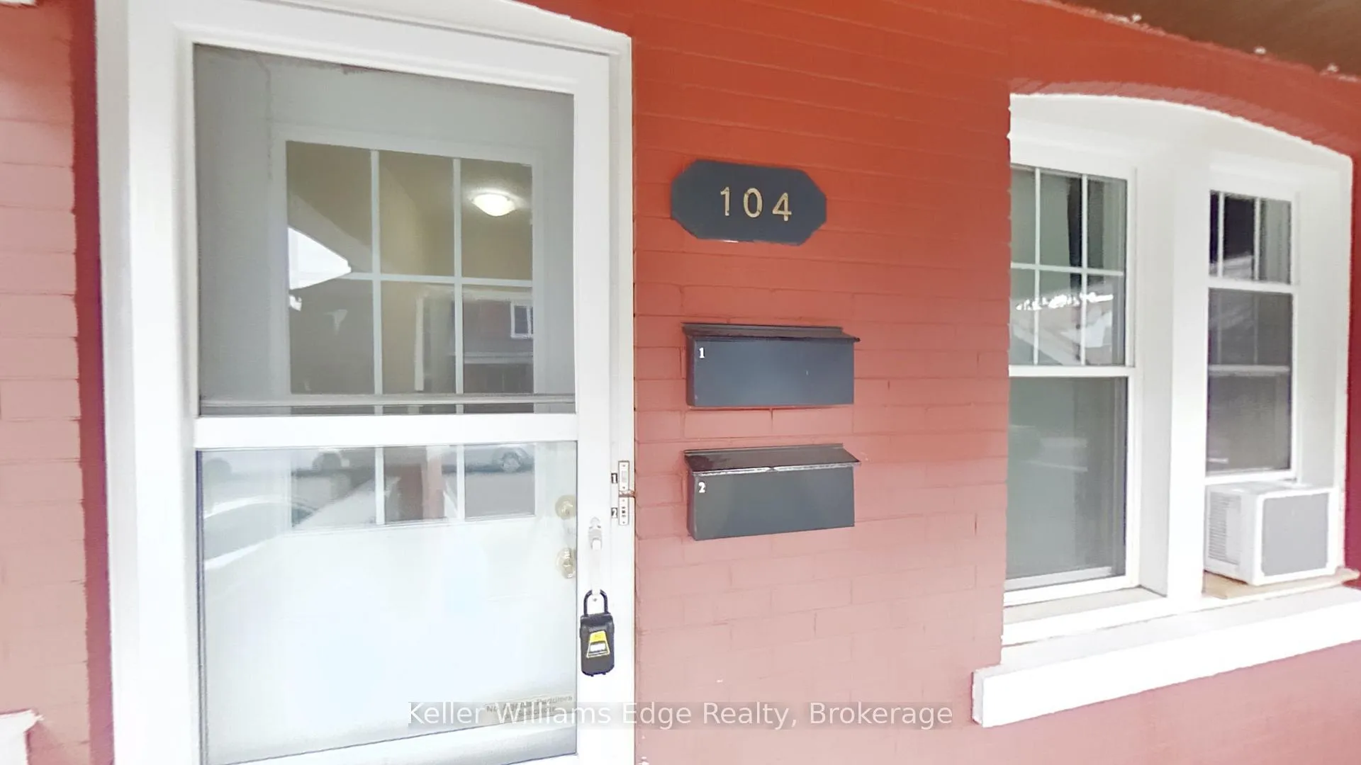Photo 1 of Unit 2, 104 Rosslyn Avenue N, Hamilton, Crown Point — HOMEH