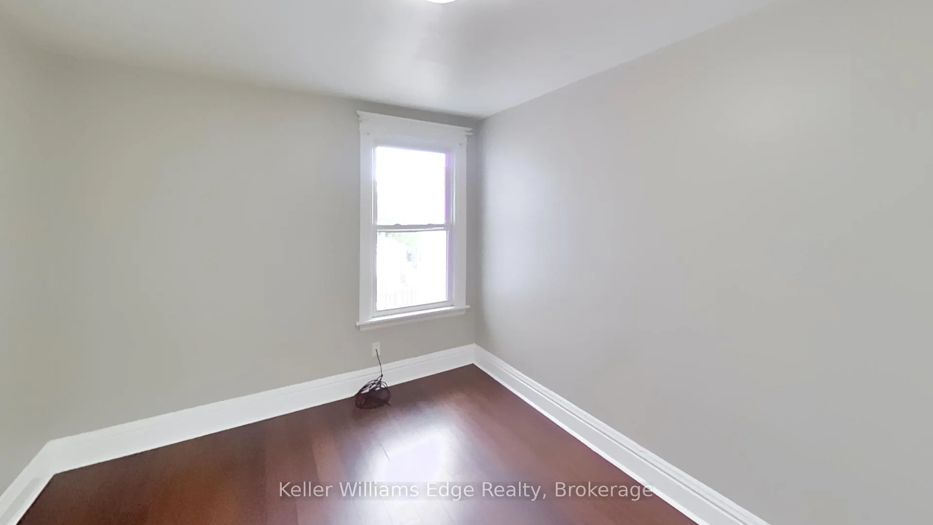 Photo 8 of Unit 2, 104 Rosslyn Avenue N, Hamilton, Crown Point — HOMEH