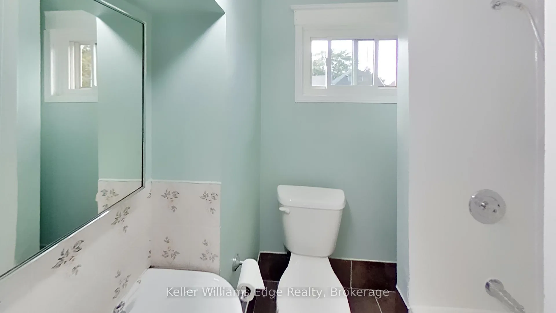 Photo 14 of Unit 2, 104 Rosslyn Avenue N, Hamilton, Crown Point — HOMEH