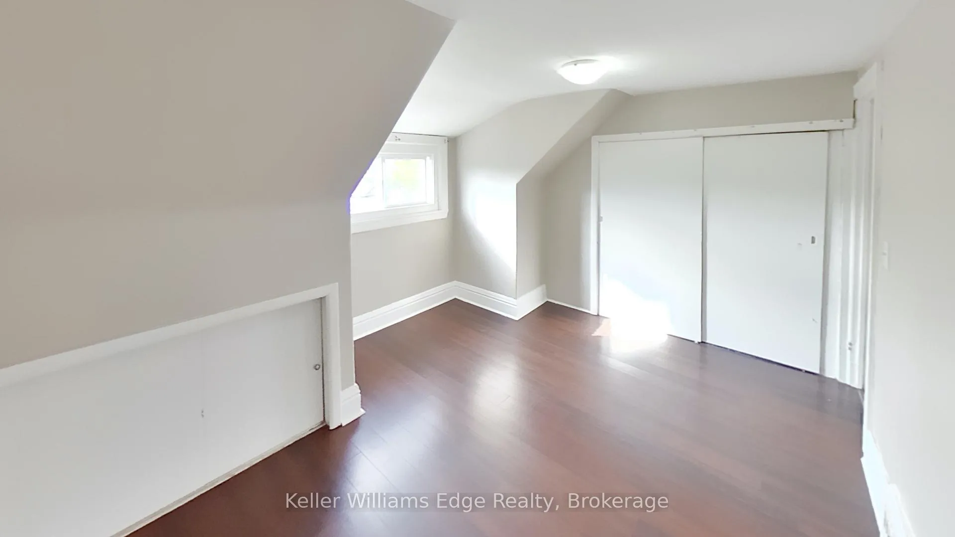 Photo 22 of Unit 2, 104 Rosslyn Avenue N, Hamilton, Crown Point — HOMEH