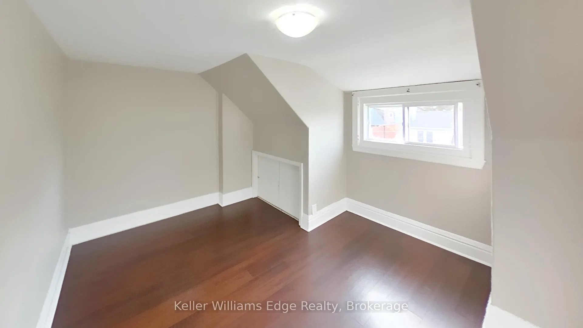 Photo 23 of Unit 2, 104 Rosslyn Avenue N, Hamilton, Crown Point — HOMEH