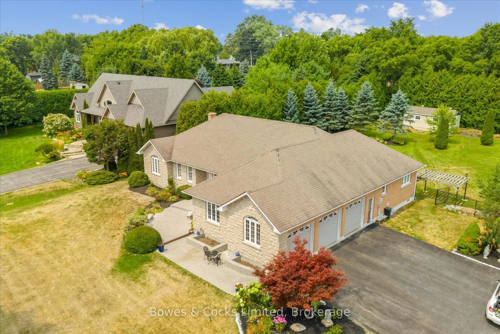 Front of 4588 Paynes Crescent