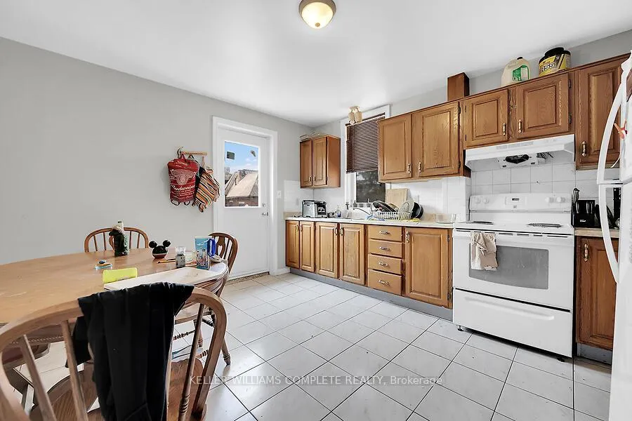 Photo 17 of 88 Grant Avenue, Hamilton, Stinson — HOMEH