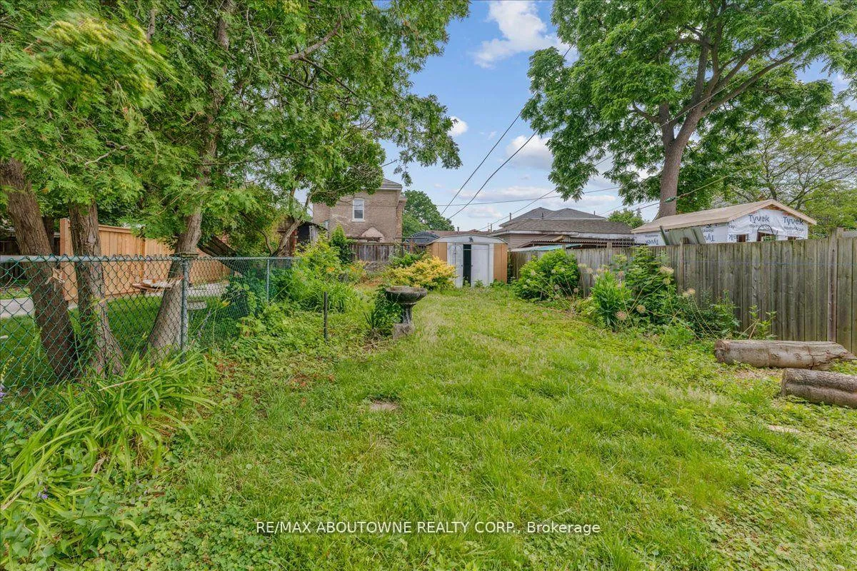Photo 36 of 32 Arthur Street, Brant, Brantford Twp — HOMEH