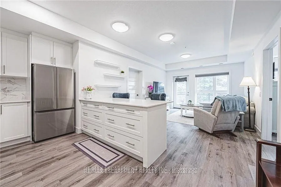Photo 4 of Unit 310, 1201 Lackner Place, Kitchener — HOMEH
