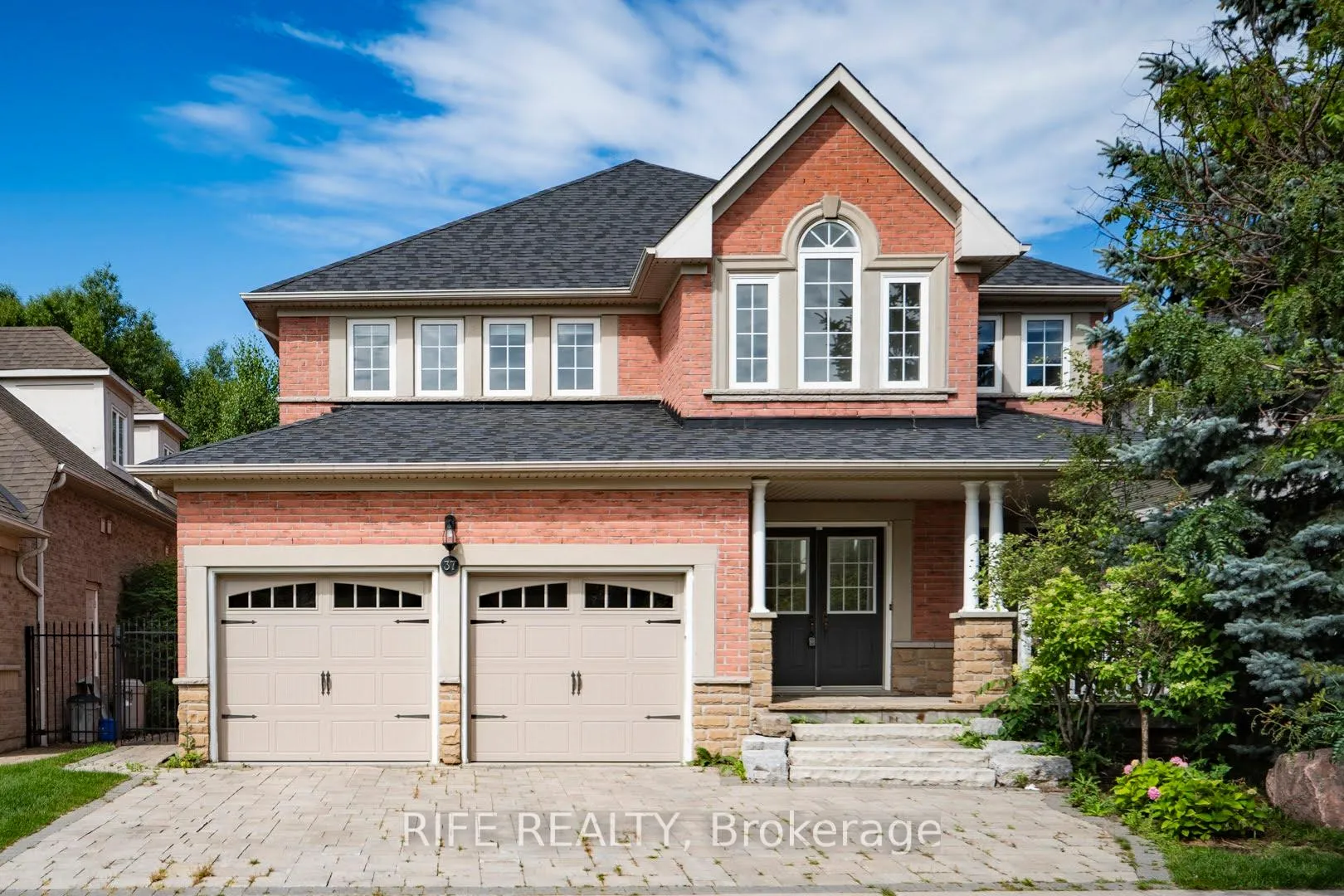 Photo 1 of 37 Burndenford Crescent, Markham, Markville — HOMEH
