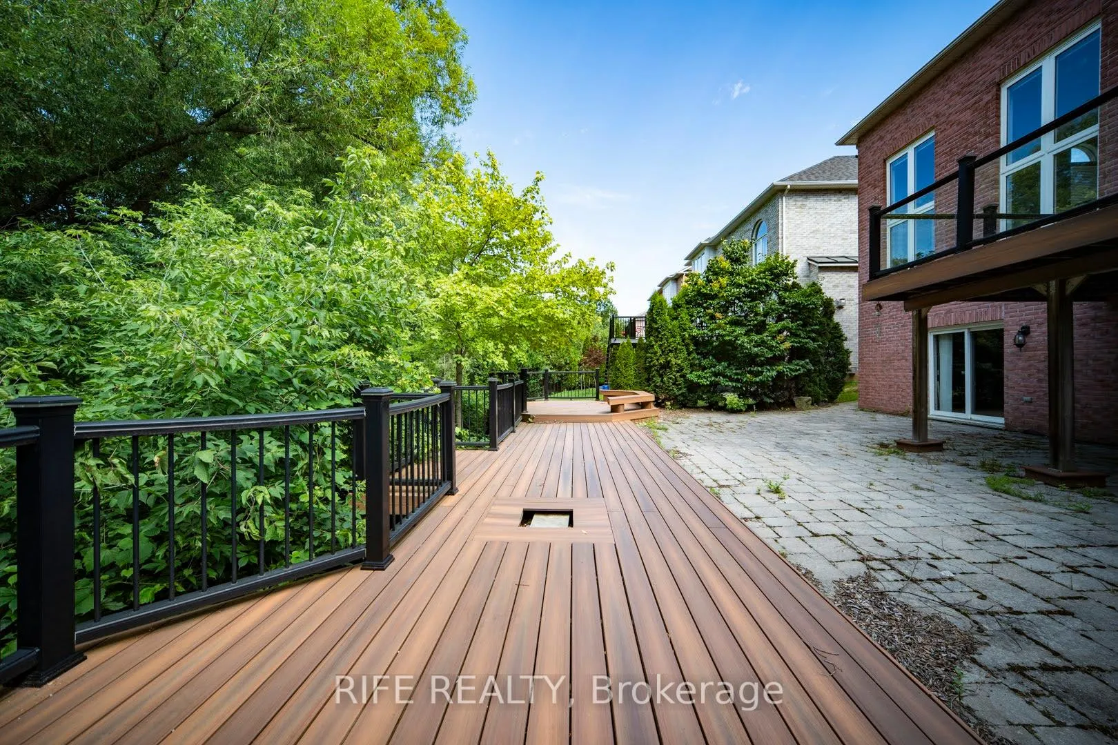 Photo 4 of 37 Burndenford Crescent, Markham, Markville — HOMEH