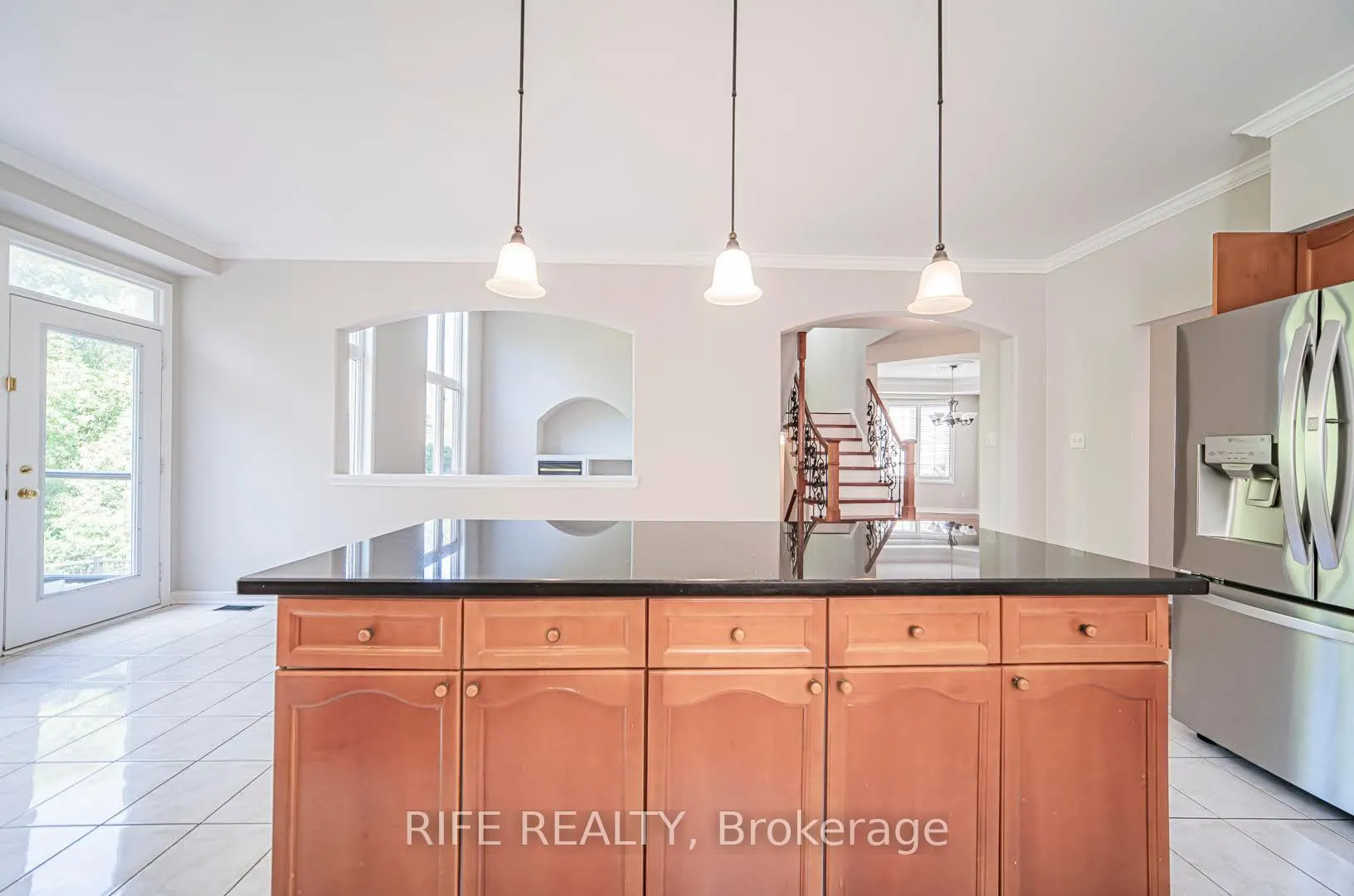 Photo 28 of 37 Burndenford Crescent, Markham, Markville — HOMEH