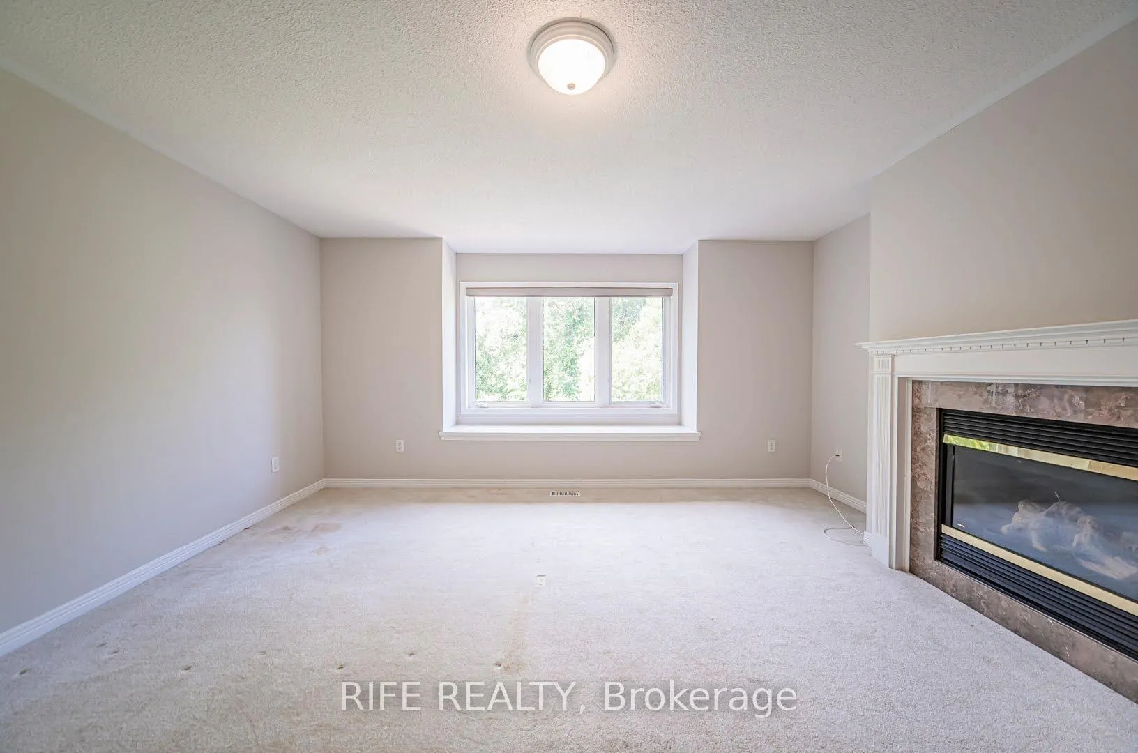 Photo 36 of 37 Burndenford Crescent, Markham, Markville — HOMEH