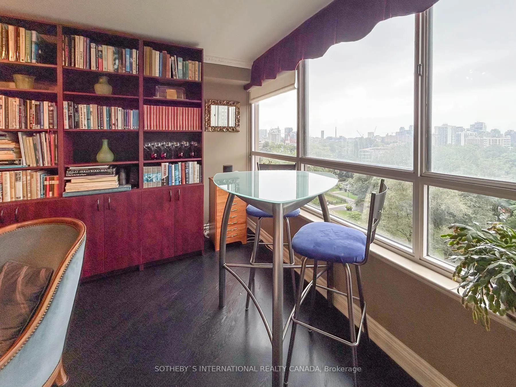 Photo 14 of Unit 906, 130 Carlton Street, Toronto, Cabbagetown-South St. James Town — HOMEH