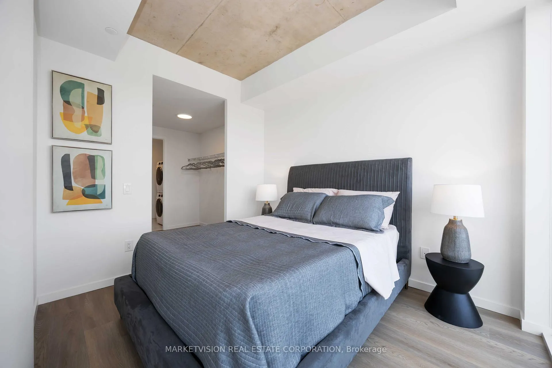 Photo 3 of Unit 716, 689 The Queensway, Etobicoke, Stonegate-Queensway — HOMEH