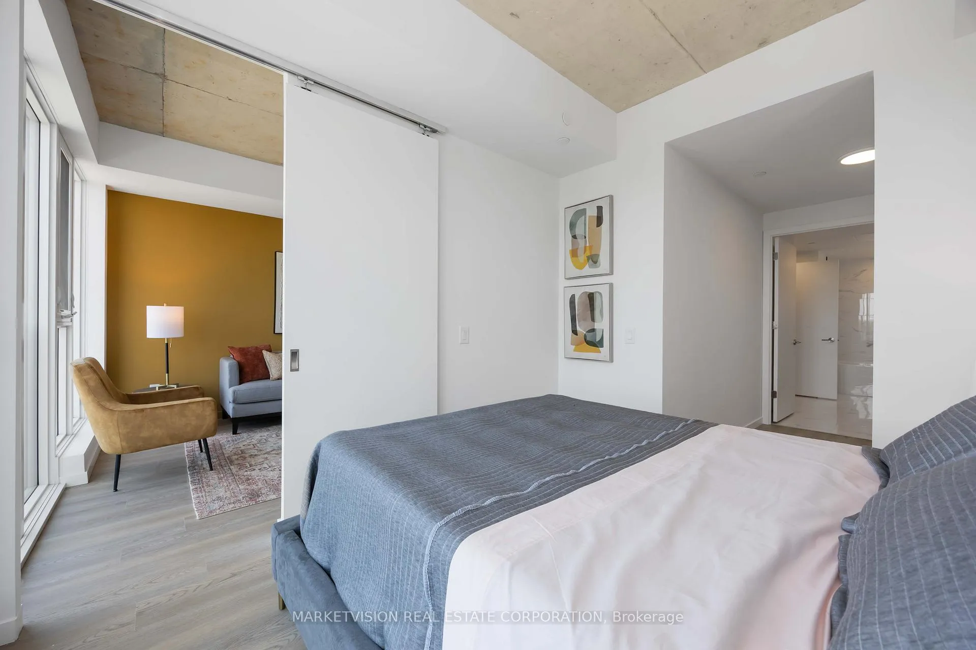 Photo 7 of Unit 716, 689 The Queensway, Etobicoke, Stonegate-Queensway — HOMEH