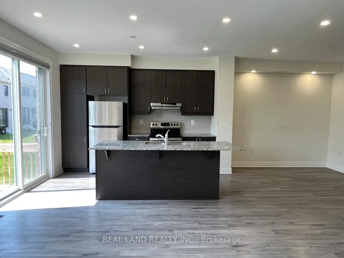 Photo 5 of 4 Limoges Street, Whitby, Lynde Creek — HOMEH