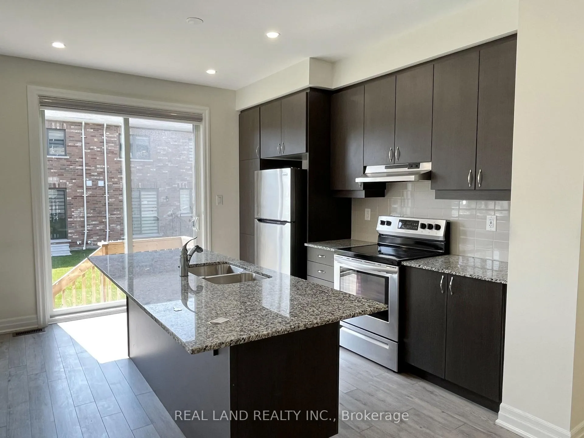 Photo 8 of 4 Limoges Street, Whitby, Lynde Creek — HOMEH