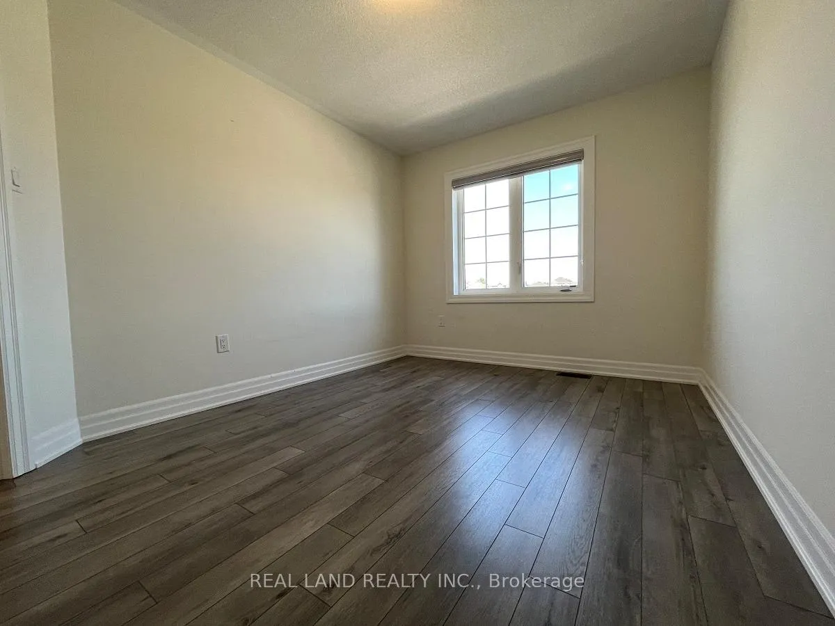 Photo 17 of 4 Limoges Street, Whitby, Lynde Creek — HOMEH