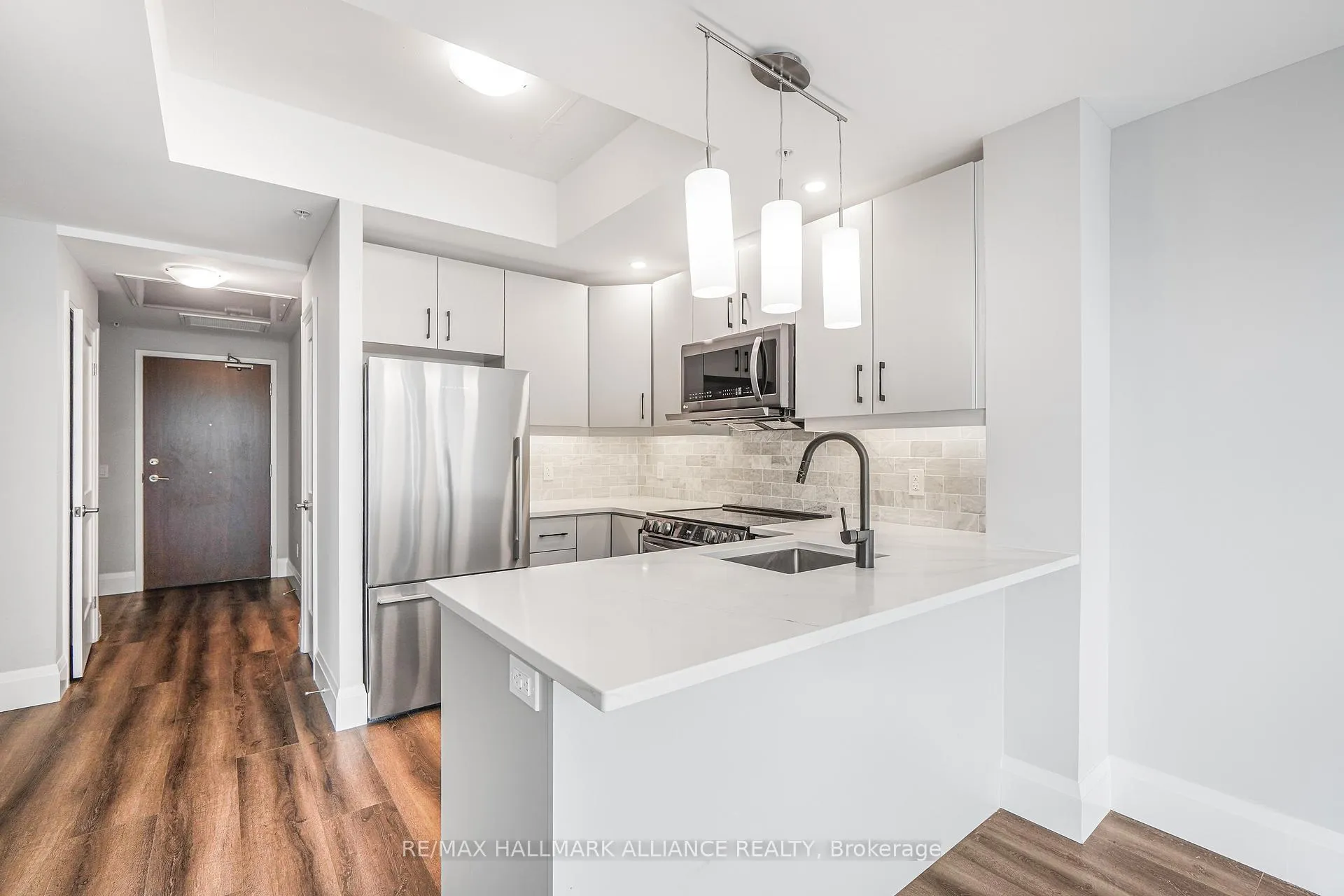Photo 1 of Unit 604, 108 Garment Street, Kitchener — HOMEH