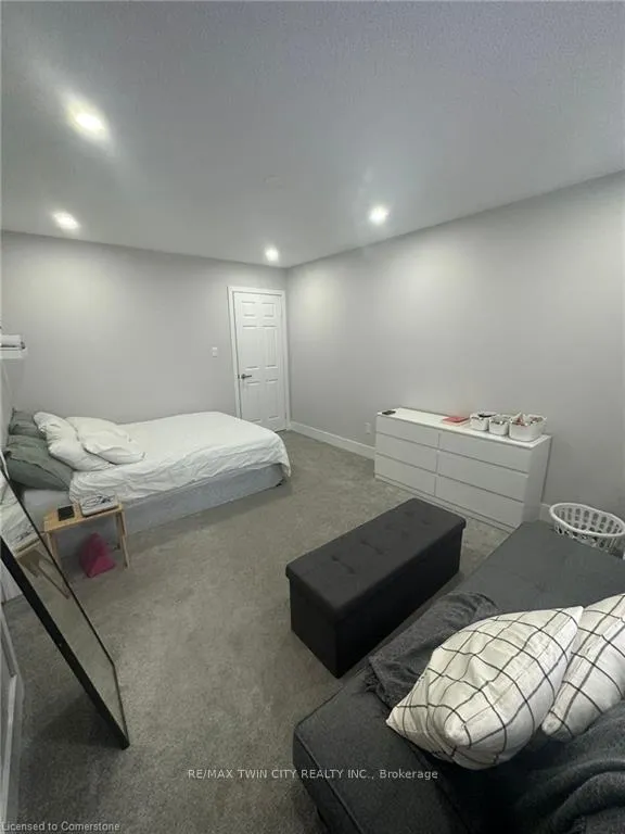 Photo 16 of 163 Max Becker Drive, Kitchener — HOMEH