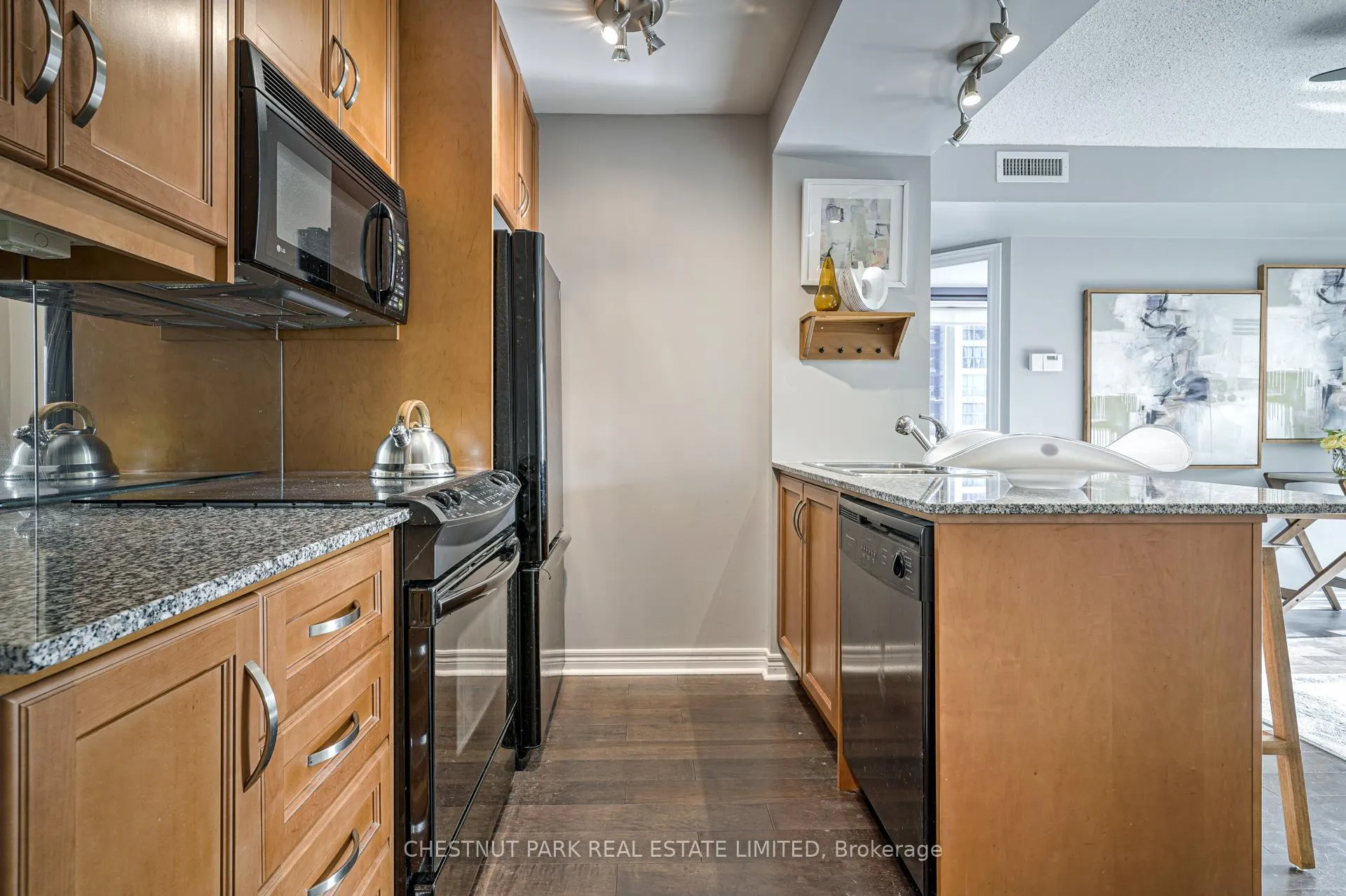 Photo 9 of Unit 507, 100 Hayden Street, Toronto, Church-Yonge Corridor — HOMEH