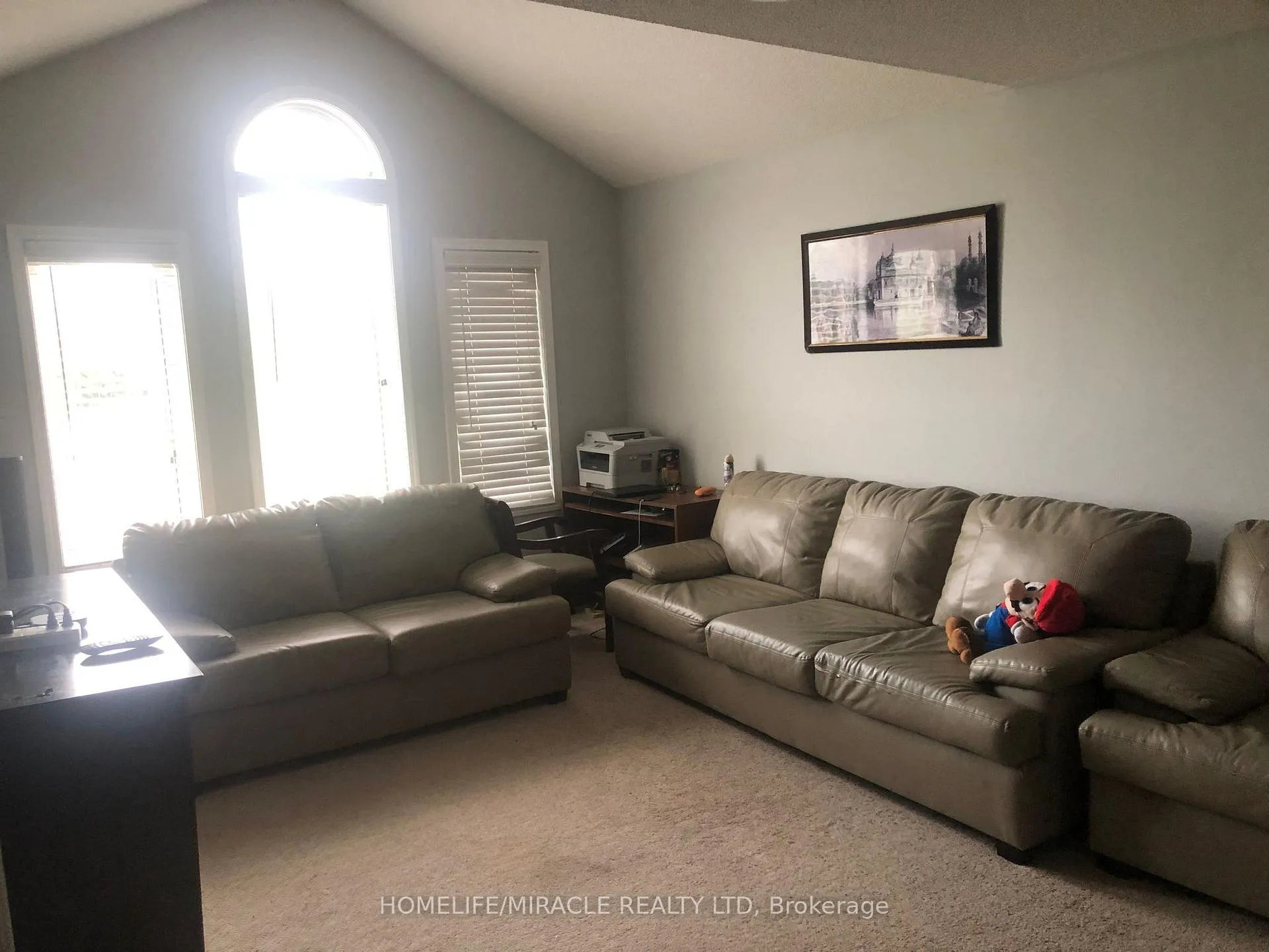 Photo 14 of 25 Seafair Crescent, Brampton, Fletcher's West — HOMEH