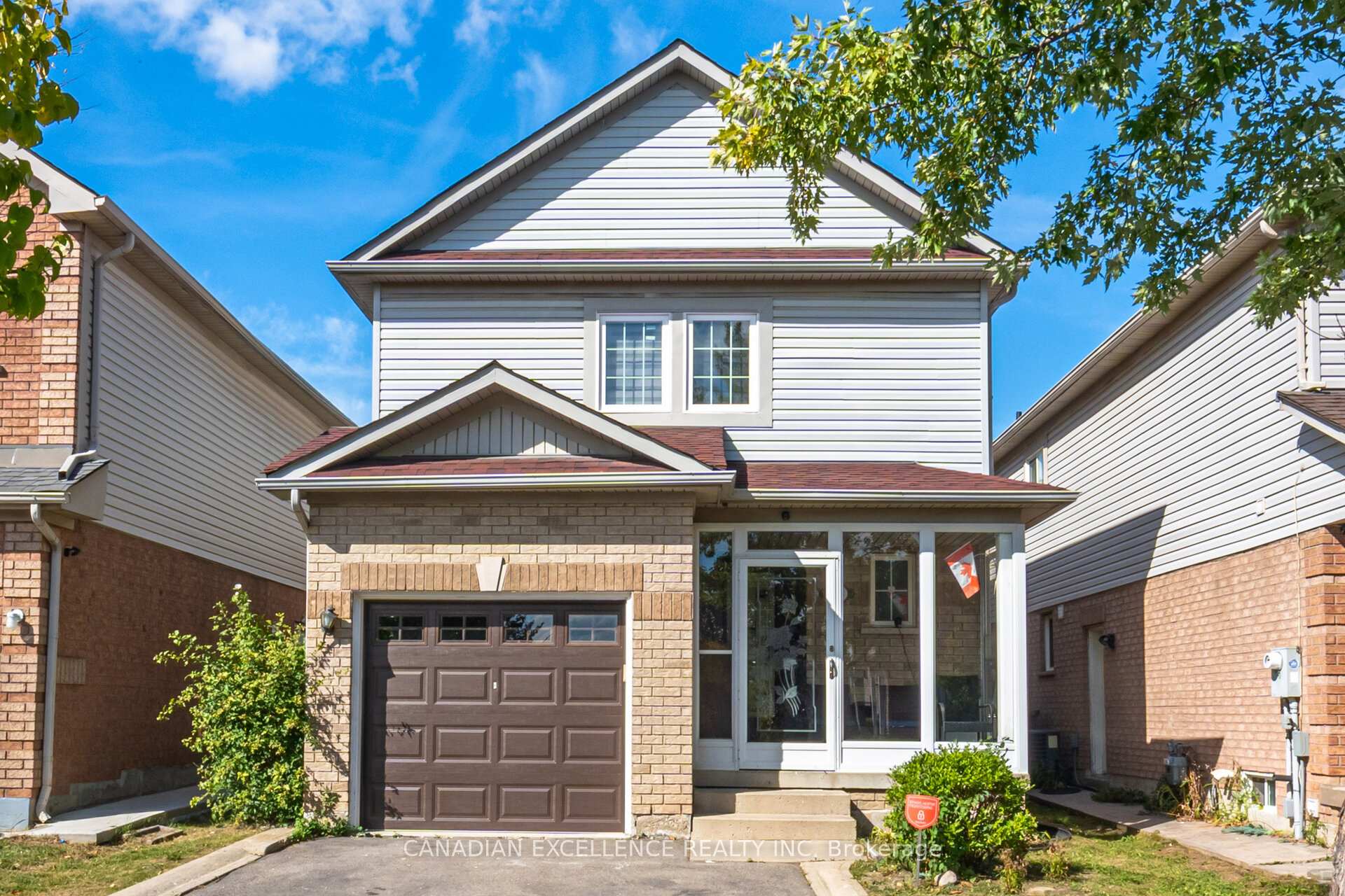Front of 28 Oakmeadow Drive