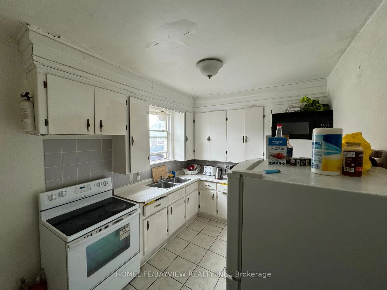 Photo 18 of 745 Barton Street E, Hamilton, Stipley — HOMEH