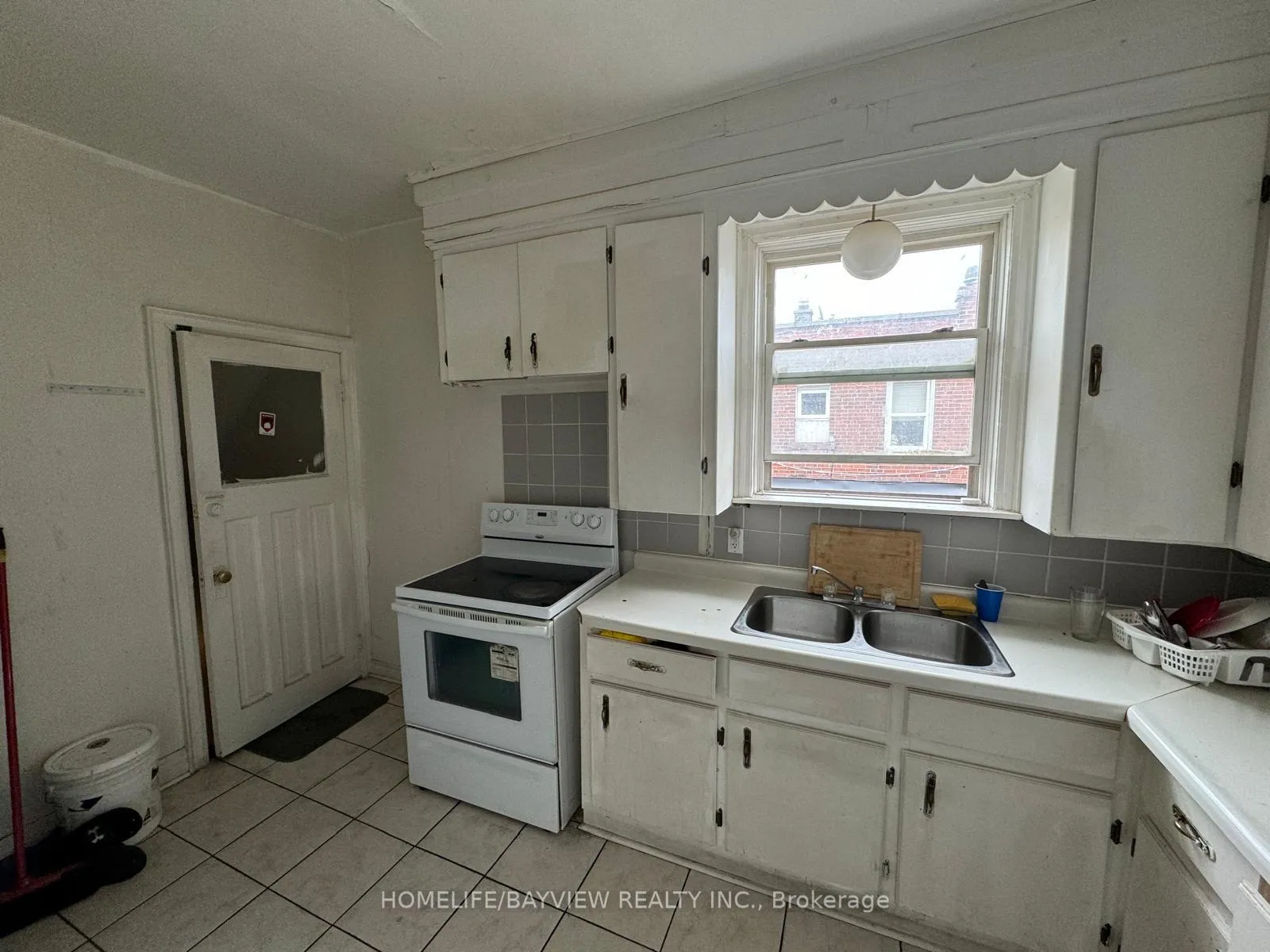 Photo 20 of 745 Barton Street E, Hamilton, Stipley — HOMEH