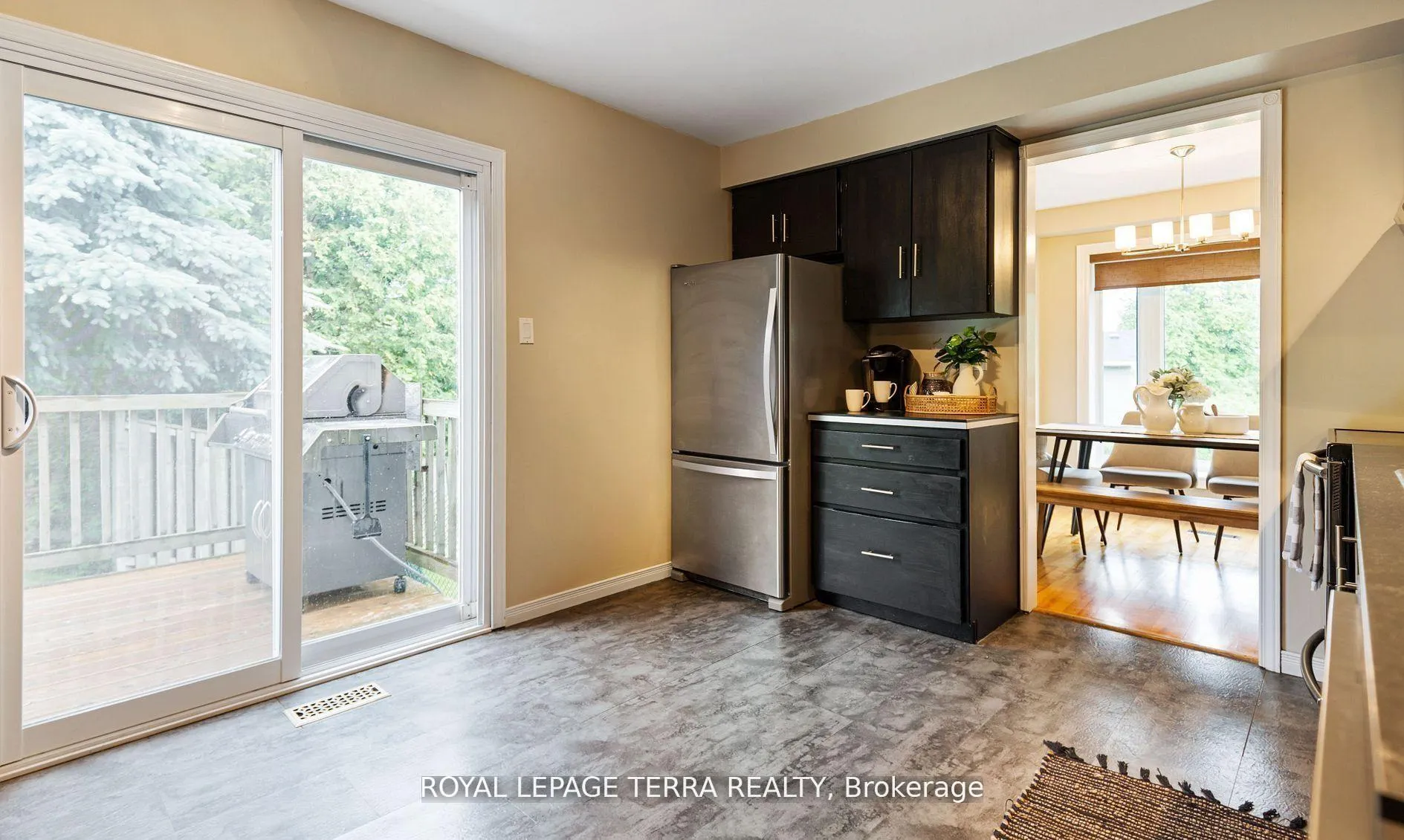 Photo 14 of 26 Vanessa Place, Whitby, Blue Grass Meadows — HOMEH
