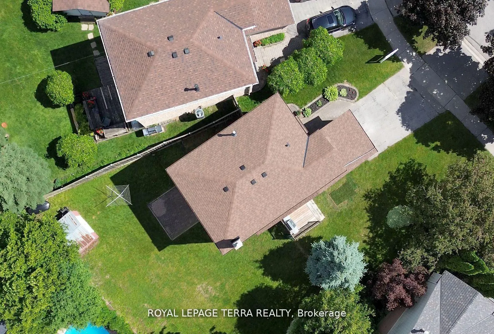 Photo 15 of 26 Vanessa Place, Whitby, Blue Grass Meadows — HOMEH