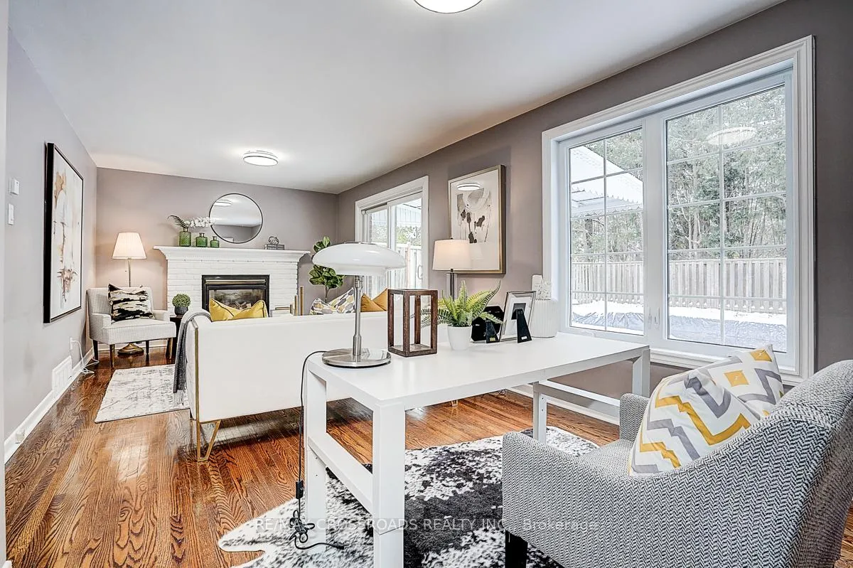 Photo 22 of 78 Fred Varley Drive, Markham, Unionville — HOMEH