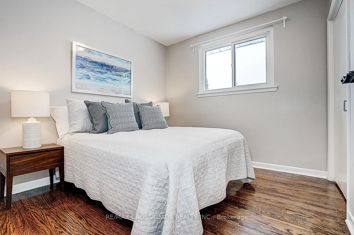 Photo 40 of 78 Fred Varley Drive, Markham, Unionville — HOMEH