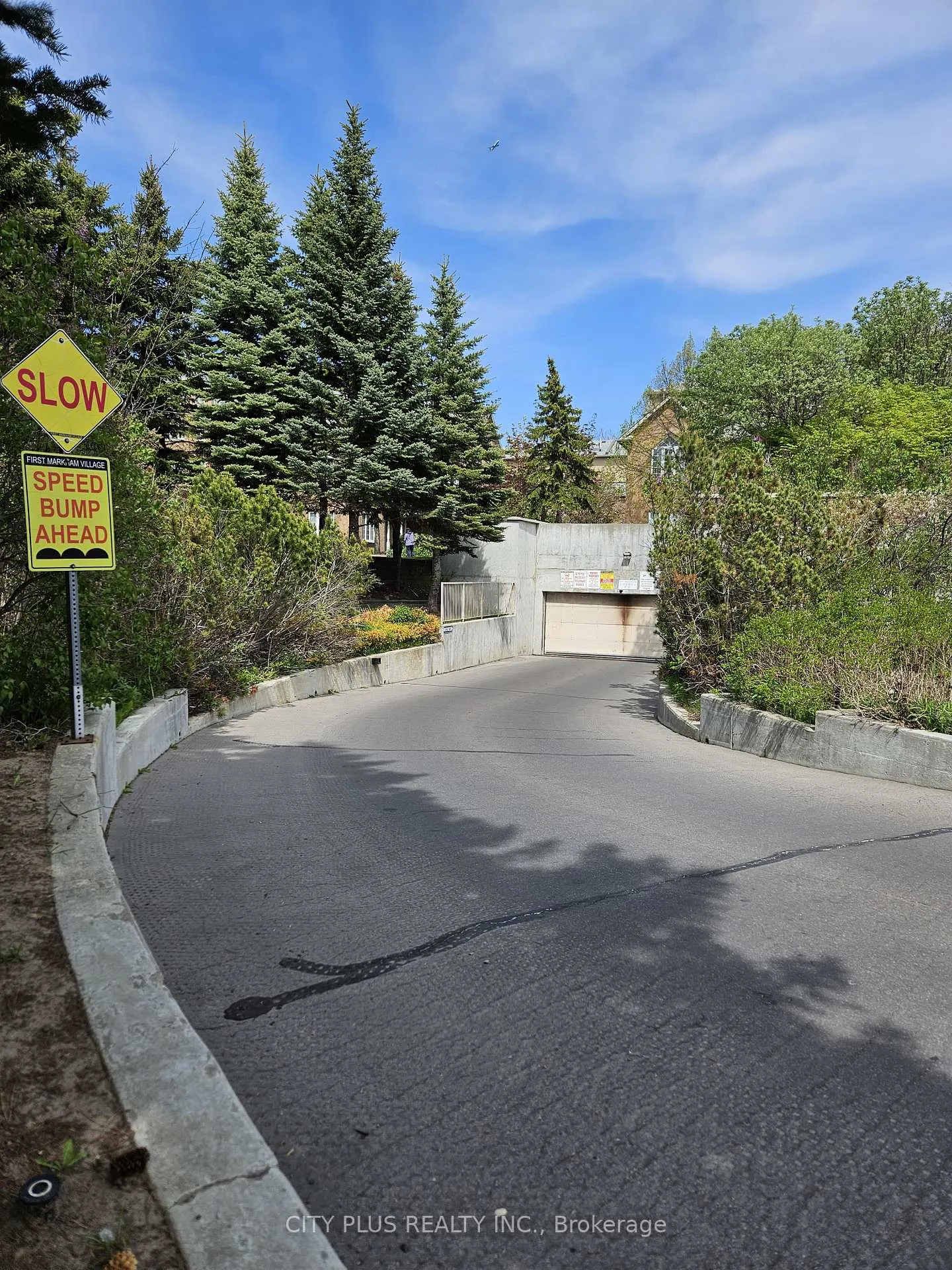 Photo 2 of Unit Parking Level A, 13, 14 St Moritz Way, Markham, Unionville — HOMEH