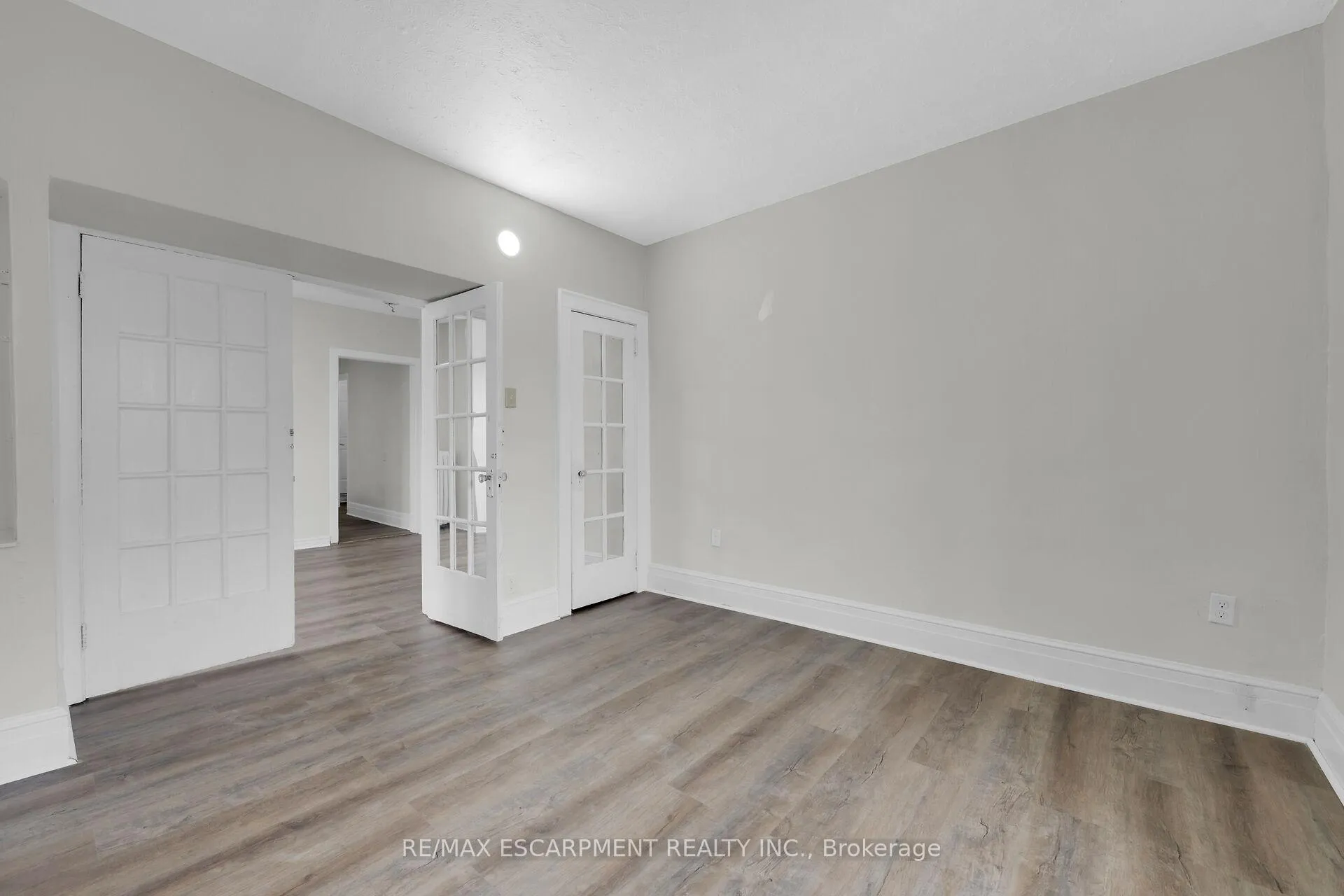 Photo 20 of 59 Cannon Street W, Hamilton, Strathcona — HOMEH